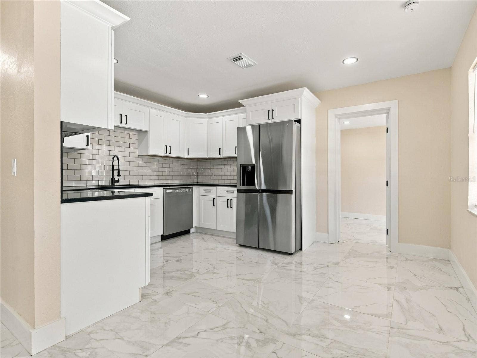 1507 W PERDIZ STREET, Tampa, FL 33612
