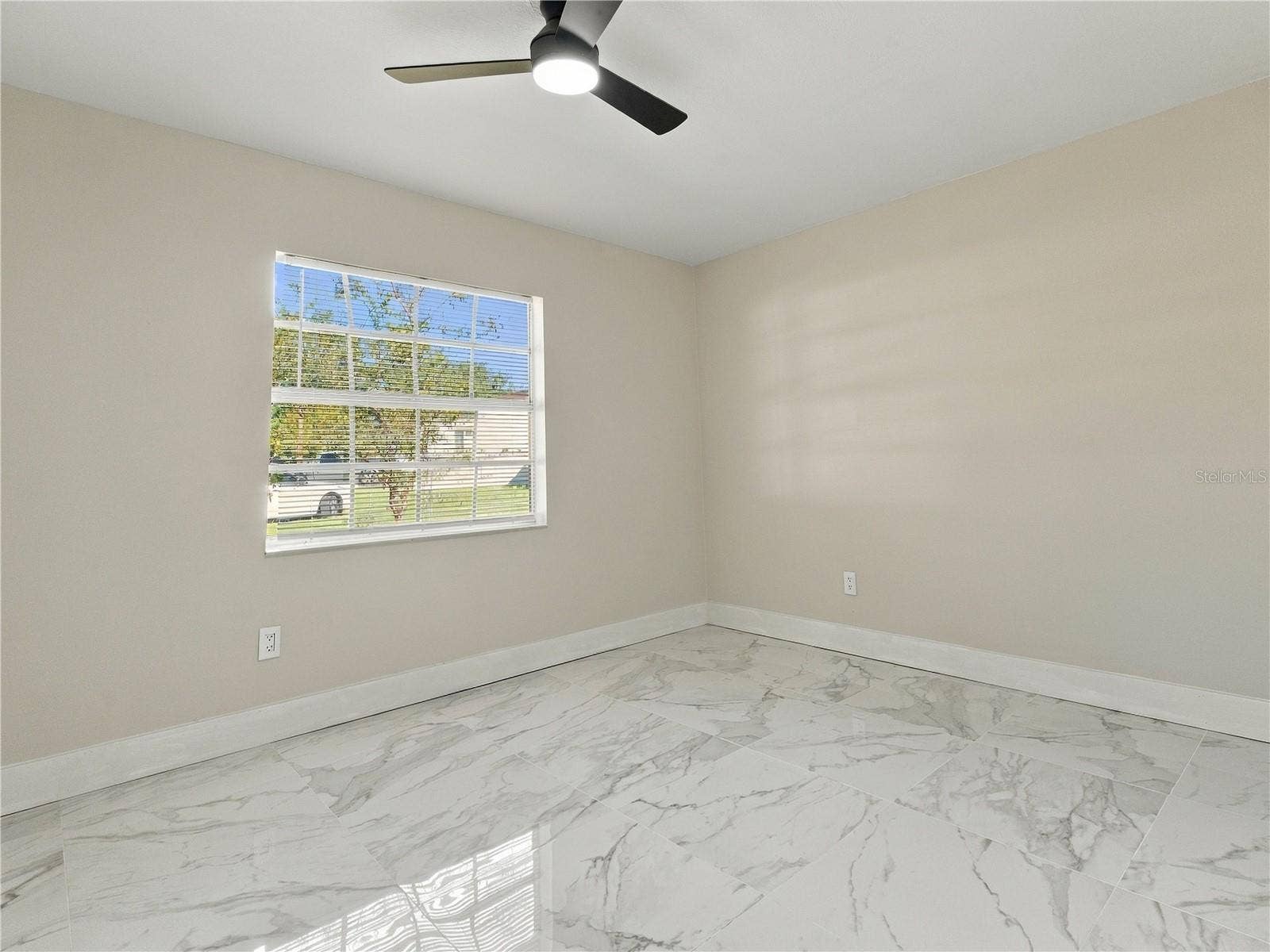 1507 W PERDIZ STREET, Tampa, FL 33612