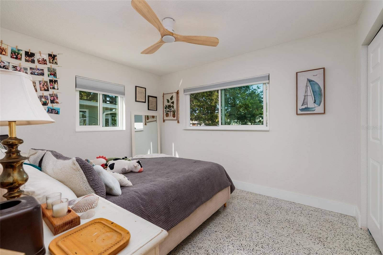 9298 SUN ISLE DRIVE NE, St Petersburg, FL 33702