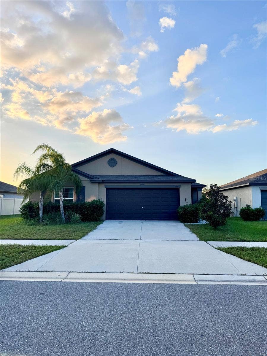 5535 BLUE AZURE DRIVE, Wimauma, FL 33598 Front of home