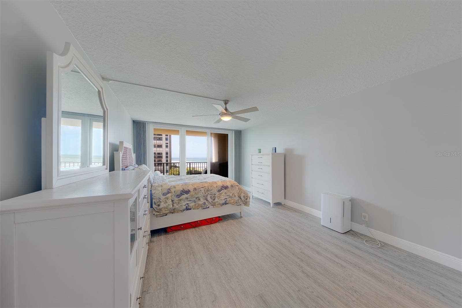 1460 GULF BOULEVARD, #501, Clearwater Beach, FL 33767 1460 GULF BOULEVARD, #501, Clearwater Beach, FL 33767