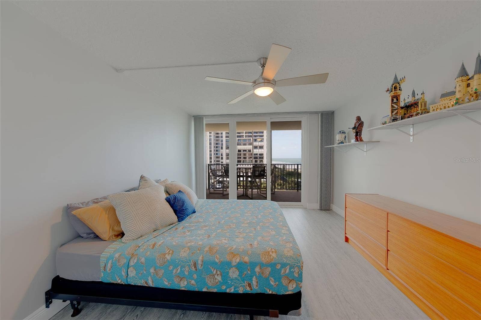 1460 GULF BOULEVARD, #501, Clearwater Beach, FL 33767 1460 GULF BOULEVARD, #501, Clearwater Beach, FL 33767