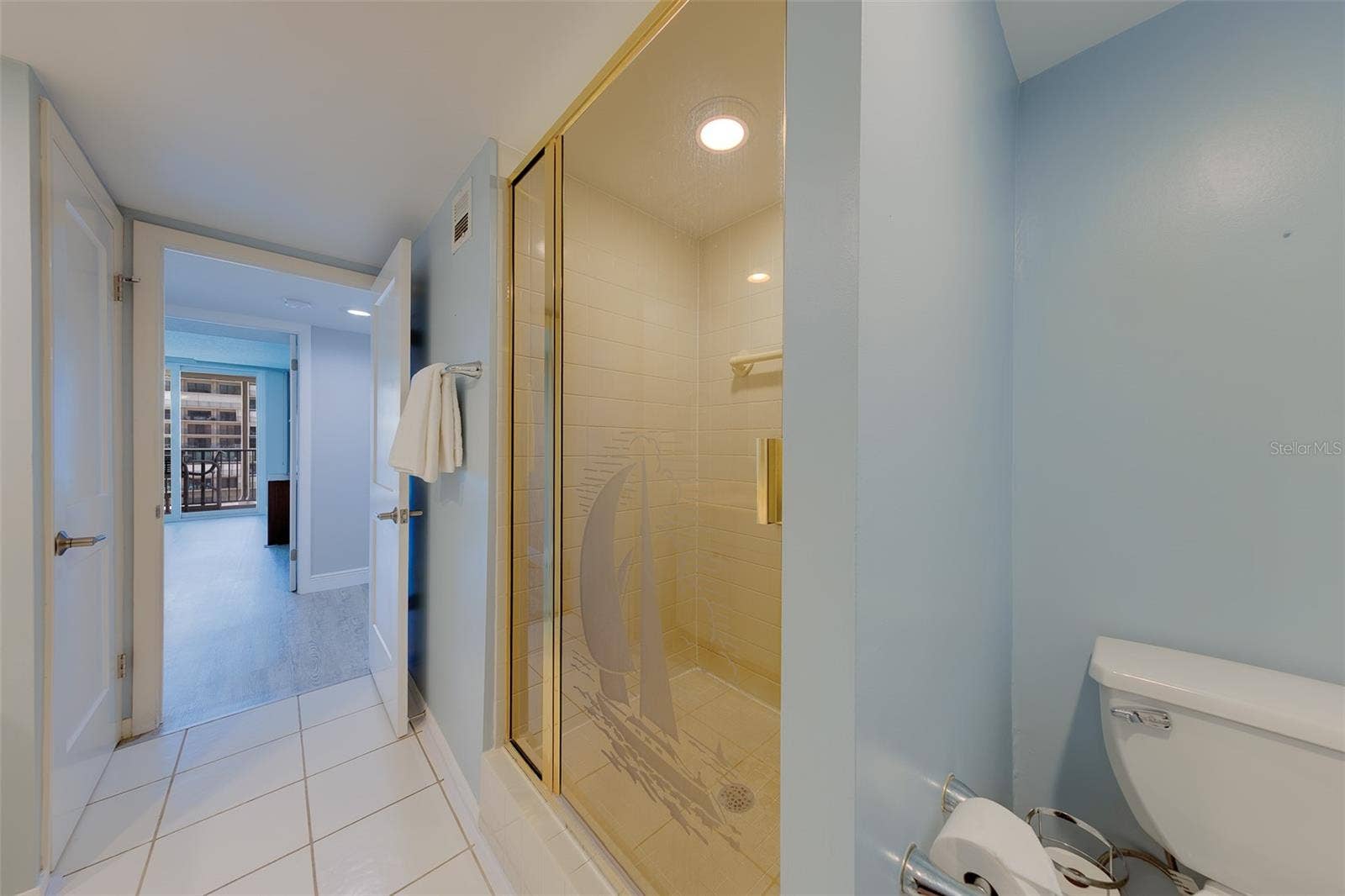 1460 GULF BOULEVARD, #501, Clearwater Beach, FL 33767 1460 GULF BOULEVARD, #501, Clearwater Beach, FL 33767