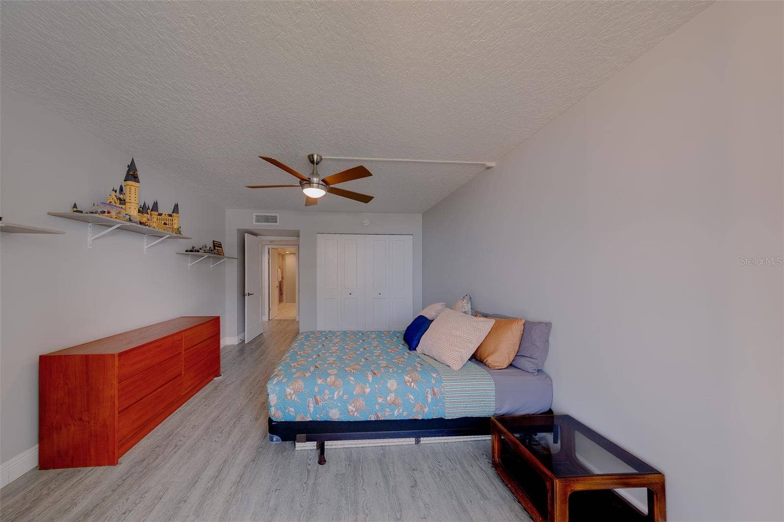 1460 GULF BOULEVARD, #501, Clearwater Beach, FL 33767 1460 GULF BOULEVARD, #501, Clearwater Beach, FL 33767