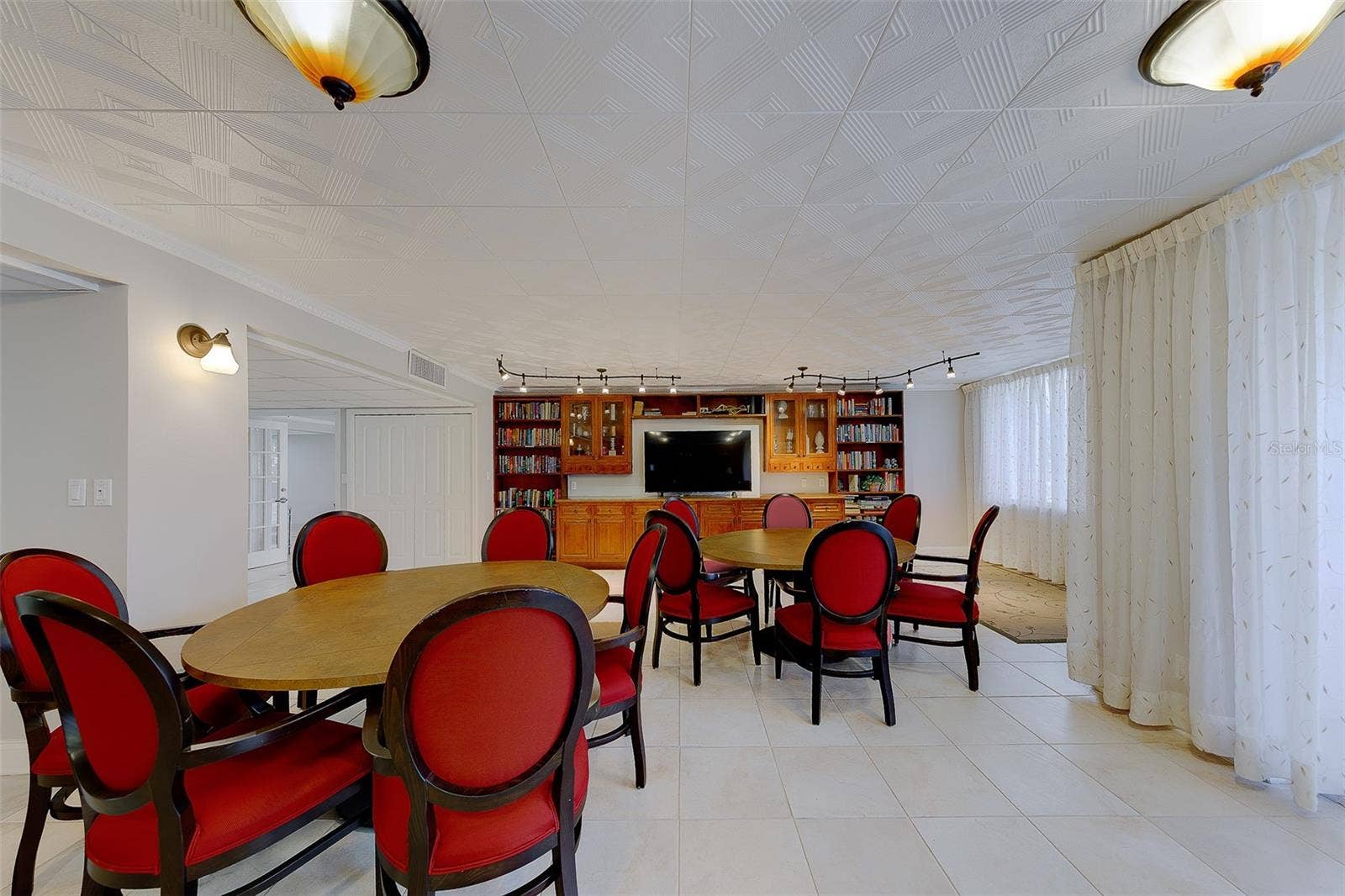 1460 GULF BOULEVARD, #501, Clearwater Beach, FL 33767 1460 GULF BOULEVARD, #501, Clearwater Beach, FL 33767