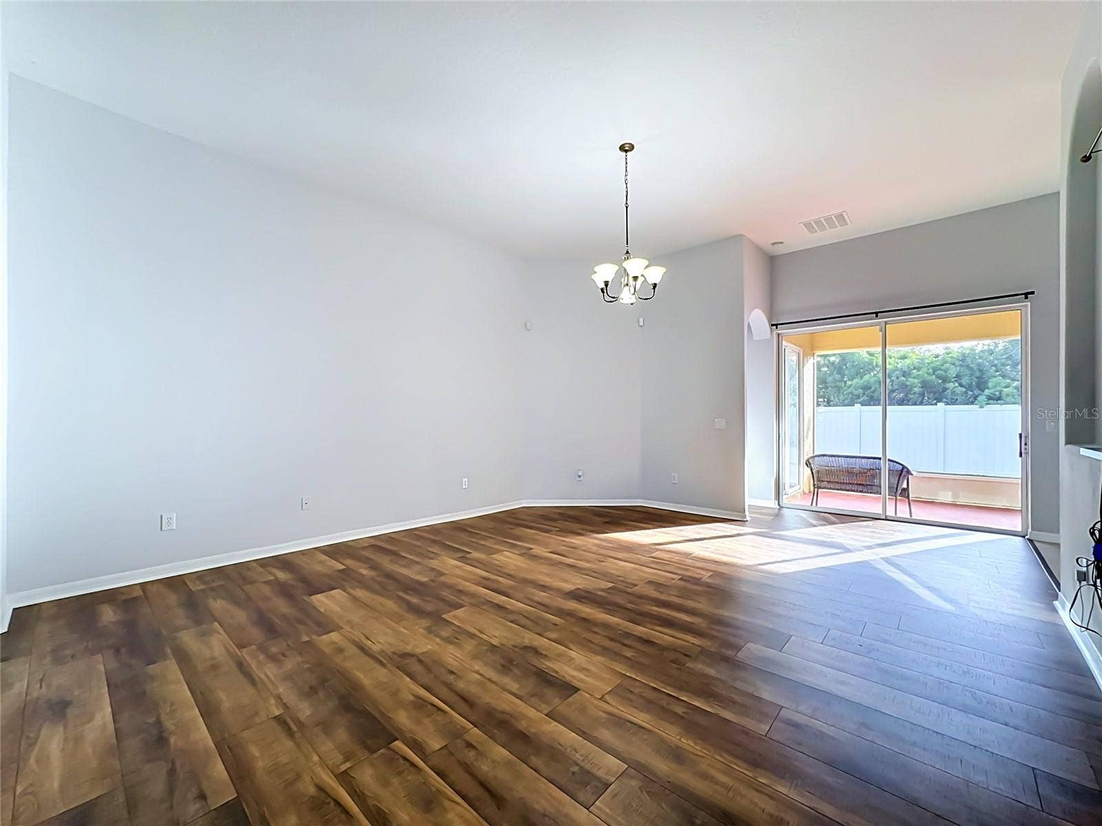 13303 GRAHAM YARDEN DRIVE, Riverview, FL 33579 family room