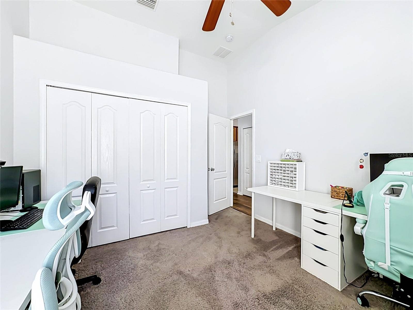13303 GRAHAM YARDEN DRIVE, Riverview, FL 33579 13303 GRAHAM YARDEN DRIVE, Riverview, FL 33579