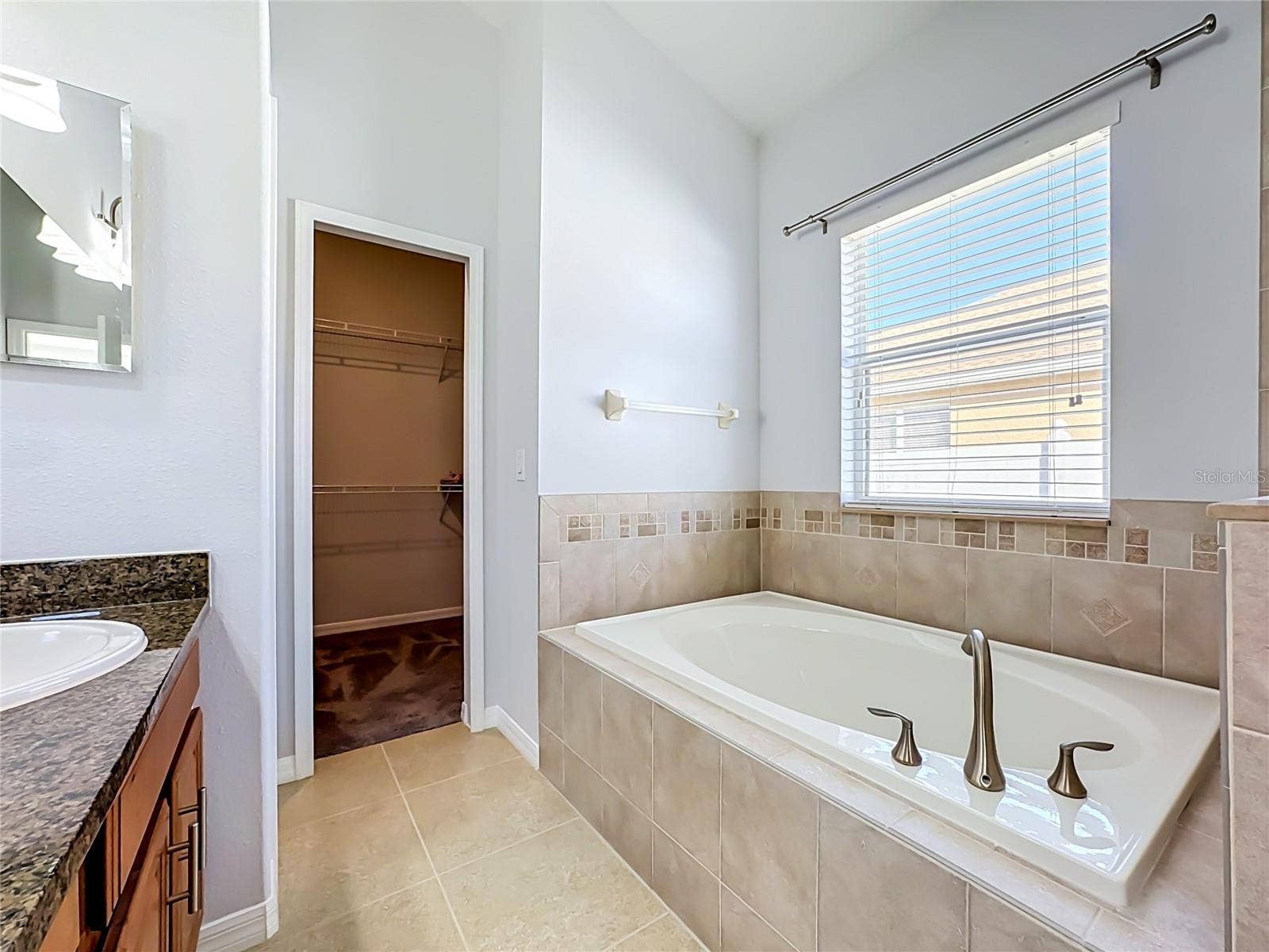 13303 GRAHAM YARDEN DRIVE, Riverview, FL 33579 13303 GRAHAM YARDEN DRIVE, Riverview, FL 33579