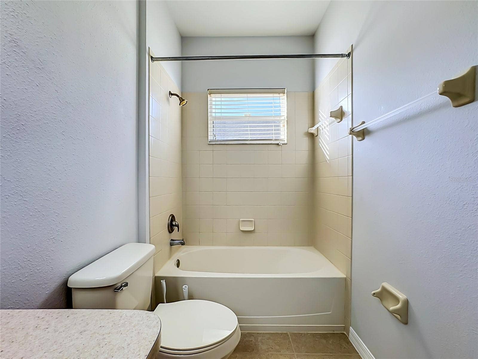 13303 GRAHAM YARDEN DRIVE, Riverview, FL 33579 13303 GRAHAM YARDEN DRIVE, Riverview, FL 33579