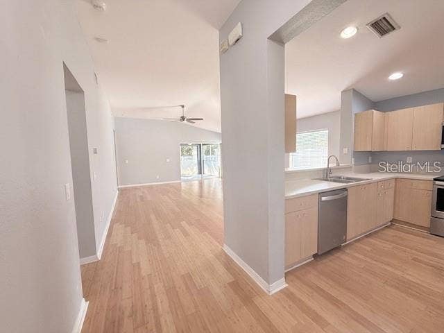11424 COCONUT ISLAND DRIVE, Riverview, FL 33569 Kitchen/living room