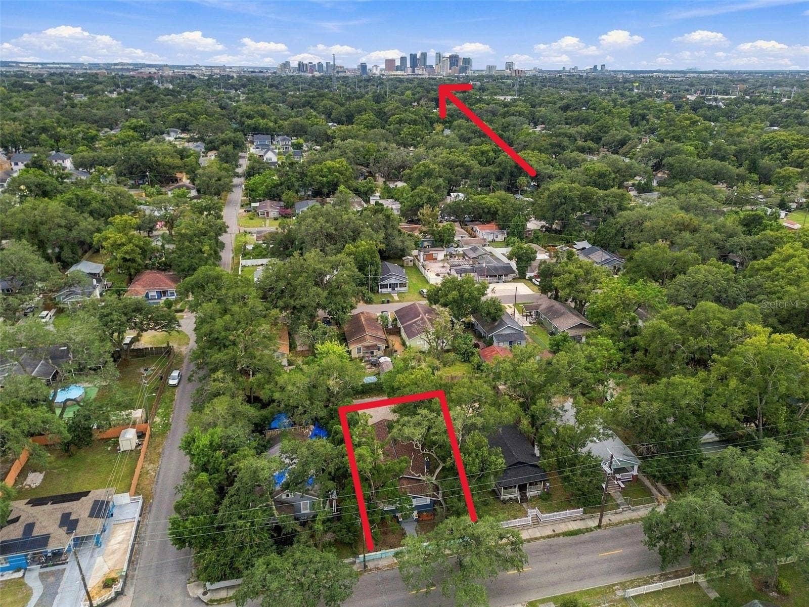 1225 E OSBORNE AVENUE, Tampa, FL 33603 4 miles to Downtown Tampa