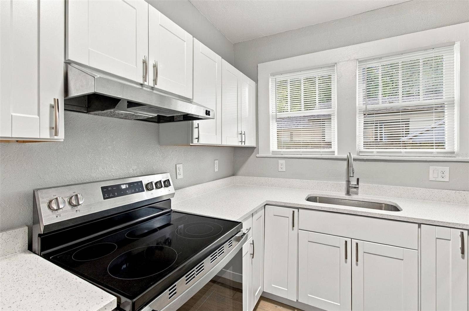 1225 E OSBORNE AVENUE, Tampa, FL 33603 New Kitchen