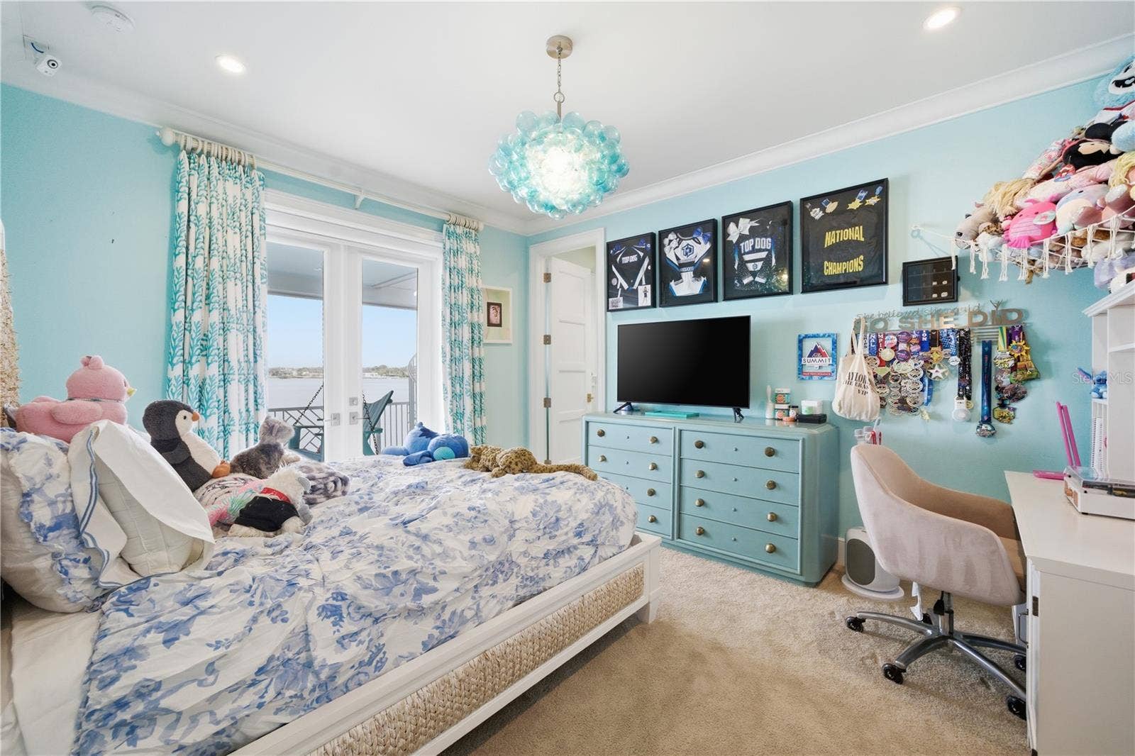 391 12TH AVENUE, Indian Rocks Beach, FL 33785 391 12TH AVENUE, Indian Rocks Beach, FL 33785
