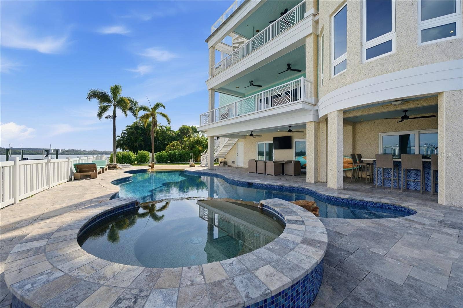 391 12TH AVENUE, Indian Rocks Beach, FL 33785 391 12TH AVENUE, Indian Rocks Beach, FL 33785