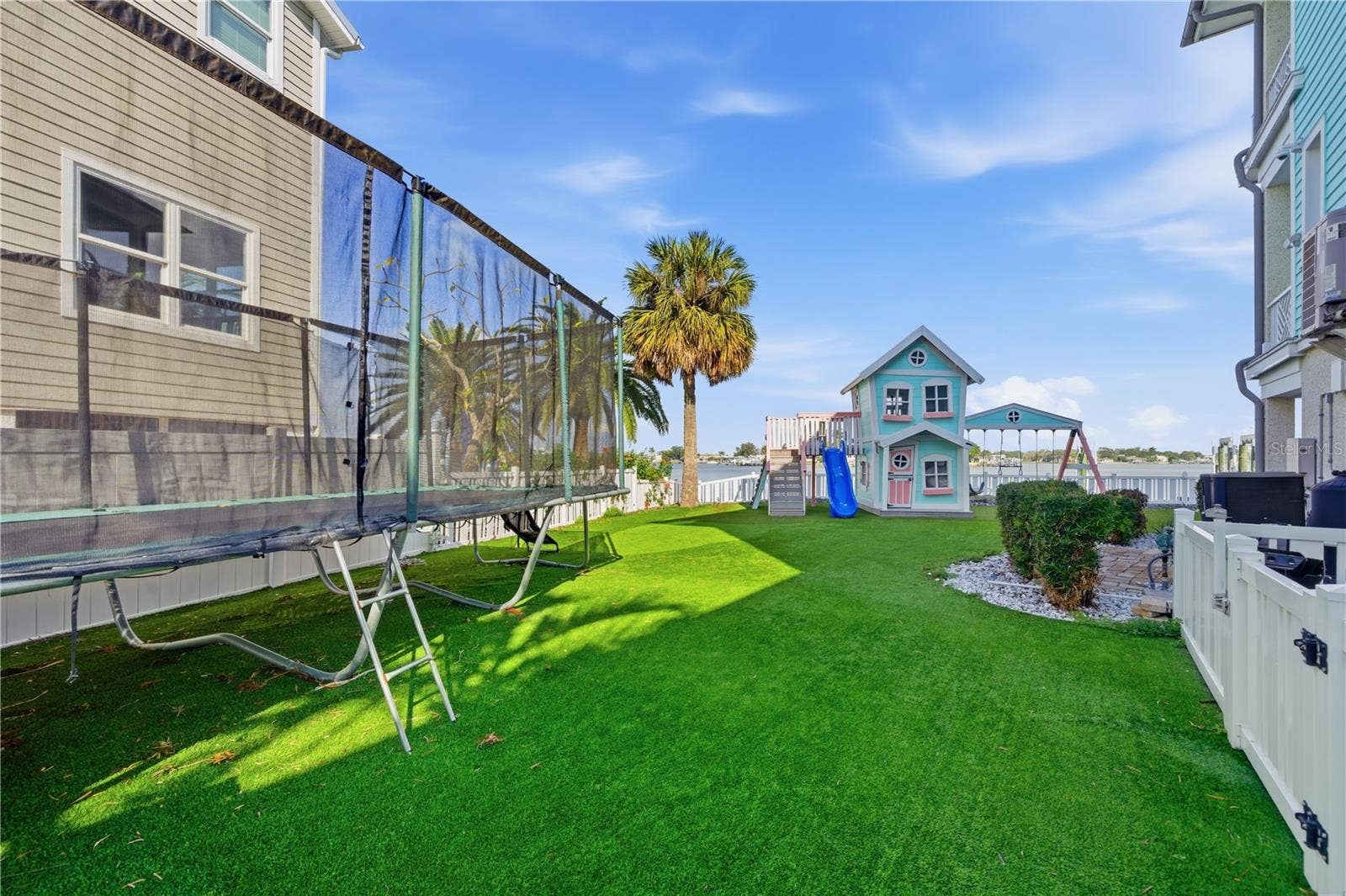 391 12TH AVENUE, Indian Rocks Beach, FL 33785 391 12TH AVENUE, Indian Rocks Beach, FL 33785