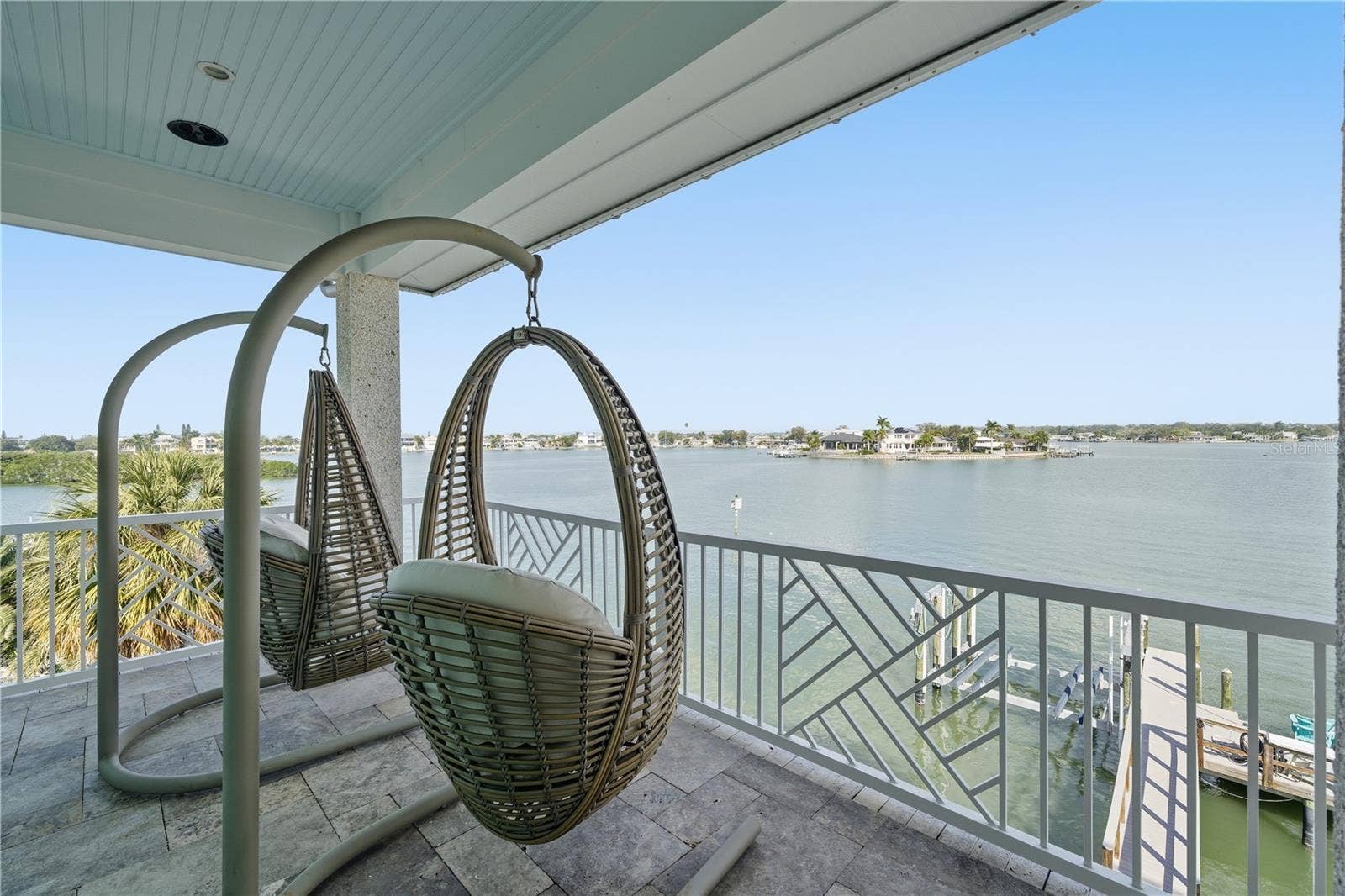 391 12TH AVENUE, Indian Rocks Beach, FL 33785 391 12TH AVENUE, Indian Rocks Beach, FL 33785