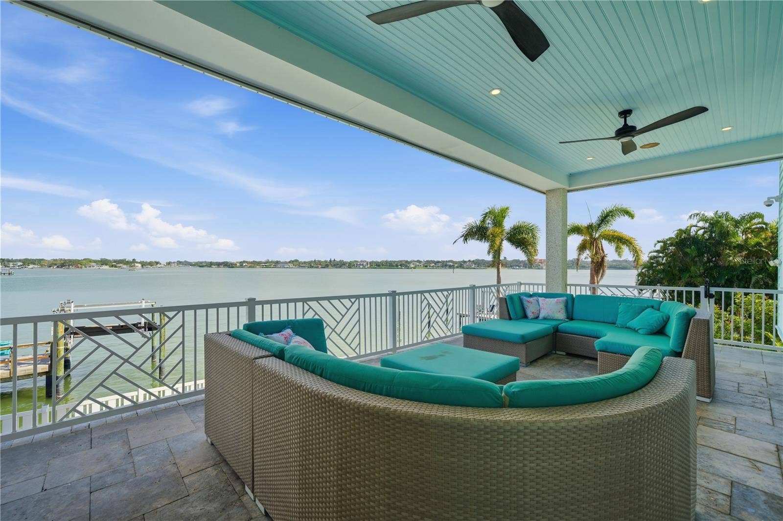 391 12TH AVENUE, Indian Rocks Beach, FL 33785 391 12TH AVENUE, Indian Rocks Beach, FL 33785