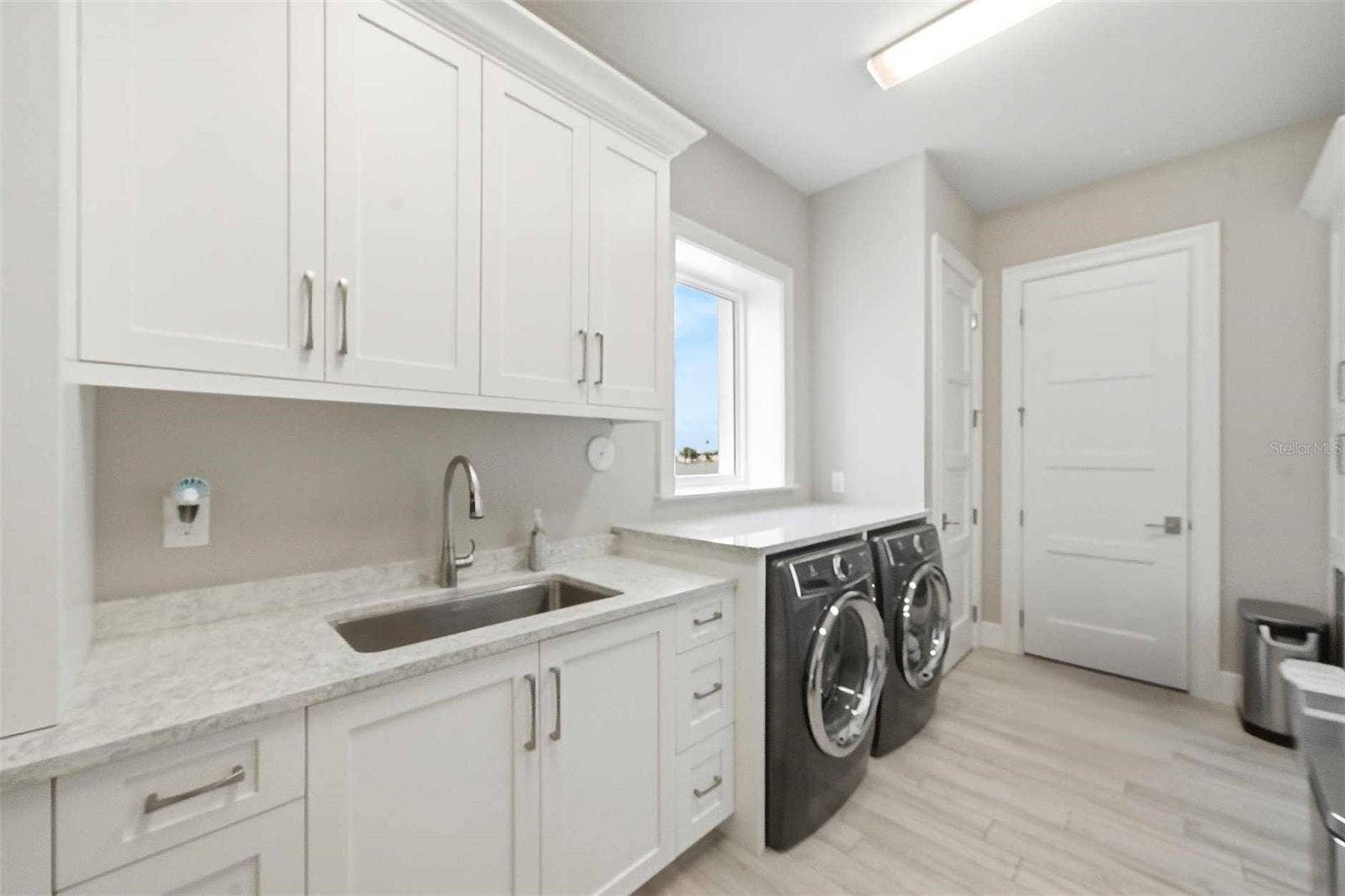 391 12TH AVENUE, Indian Rocks Beach, FL 33785 391 12TH AVENUE, Indian Rocks Beach, FL 33785