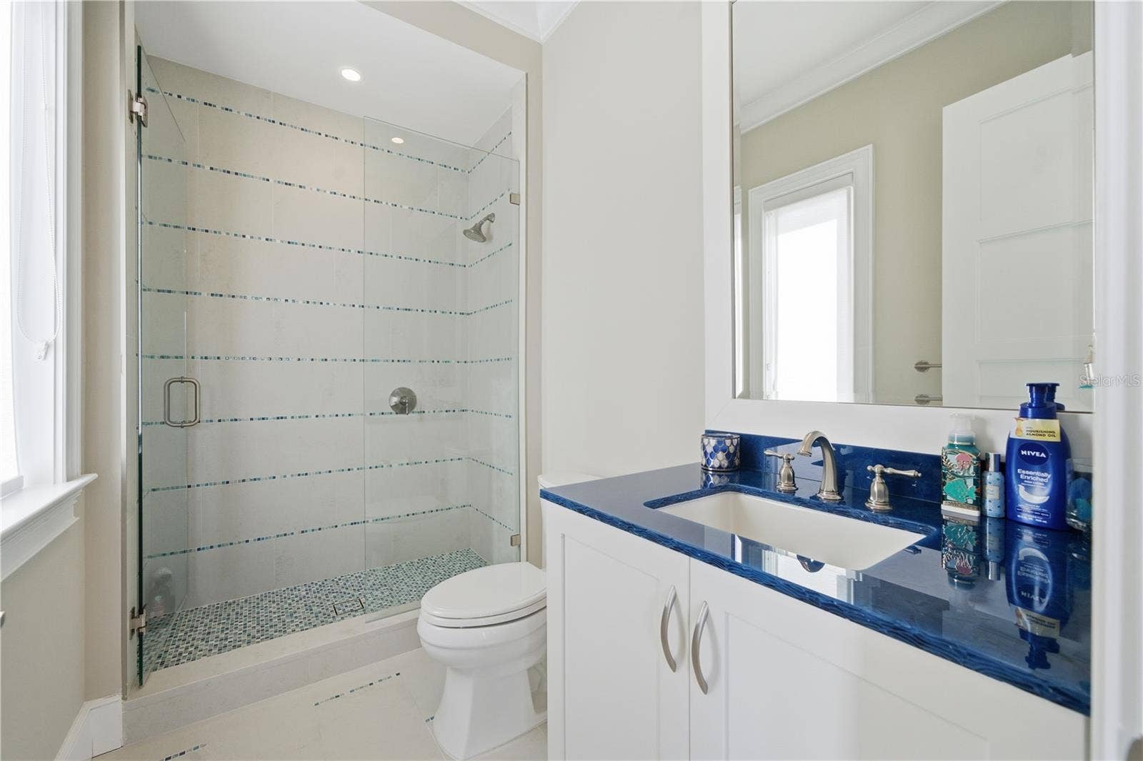 391 12TH AVENUE, Indian Rocks Beach, FL 33785 391 12TH AVENUE, Indian Rocks Beach, FL 33785