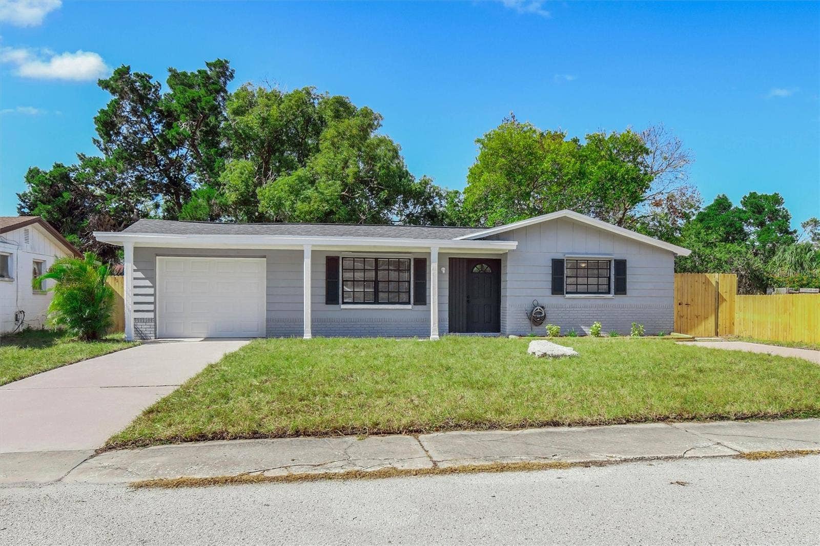 3317 BAINBRIDGE DRIVE, Holiday, FL 34691 front