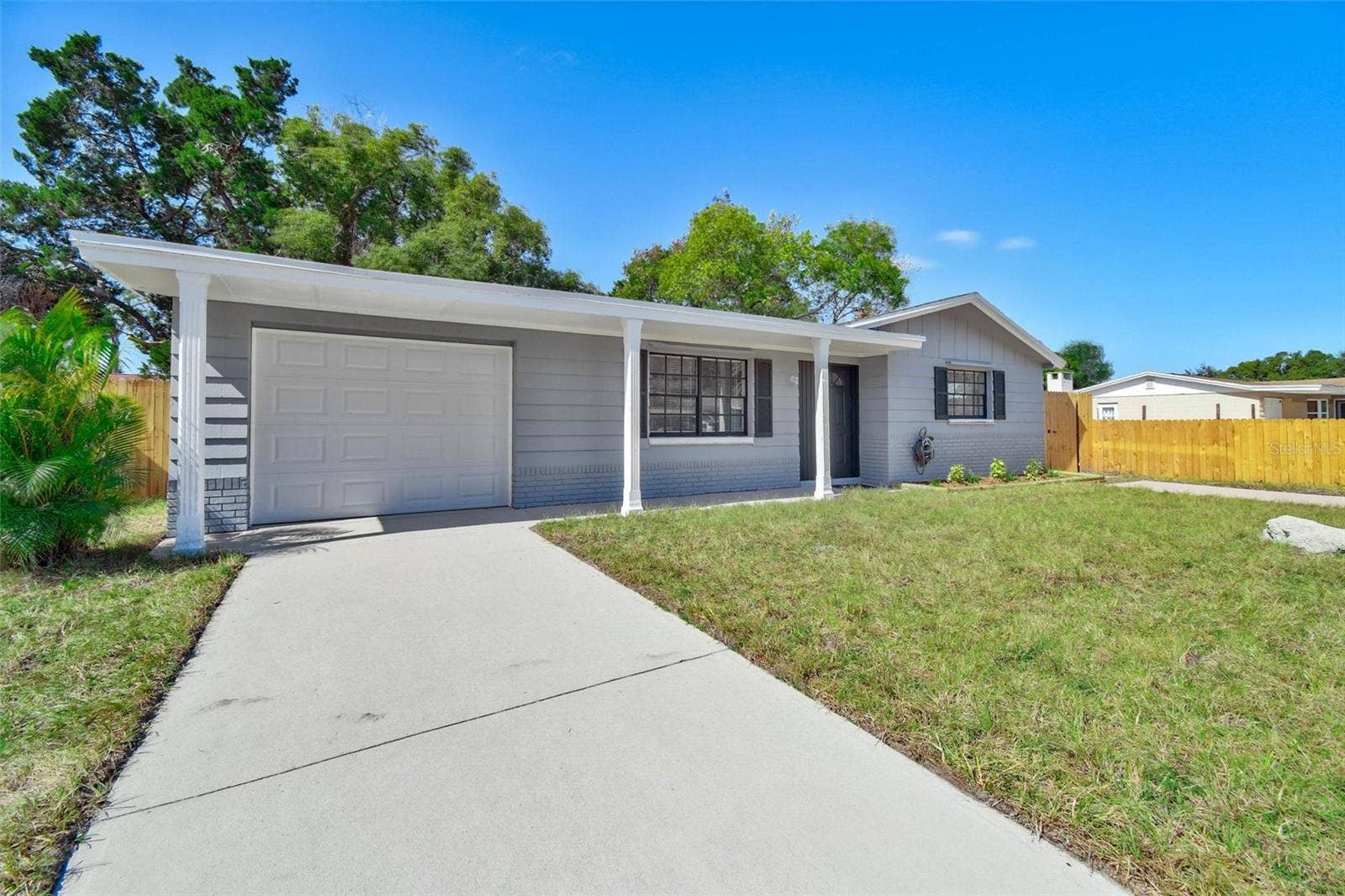 3317 BAINBRIDGE DRIVE, Holiday, FL 34691 front