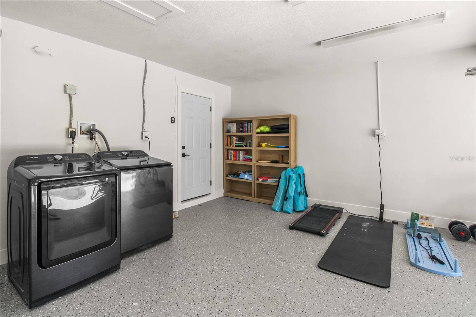 1575 BROOKSIDE BOULEVARD, Largo, FL 33770 1575 BROOKSIDE BOULEVARD, Largo, FL 33770
