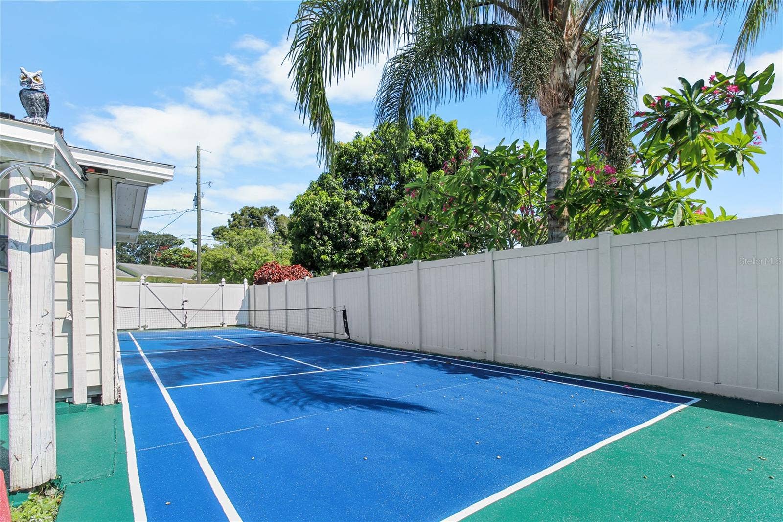 1575 BROOKSIDE BOULEVARD, Largo, FL 33770 1575 BROOKSIDE BOULEVARD, Largo, FL 33770