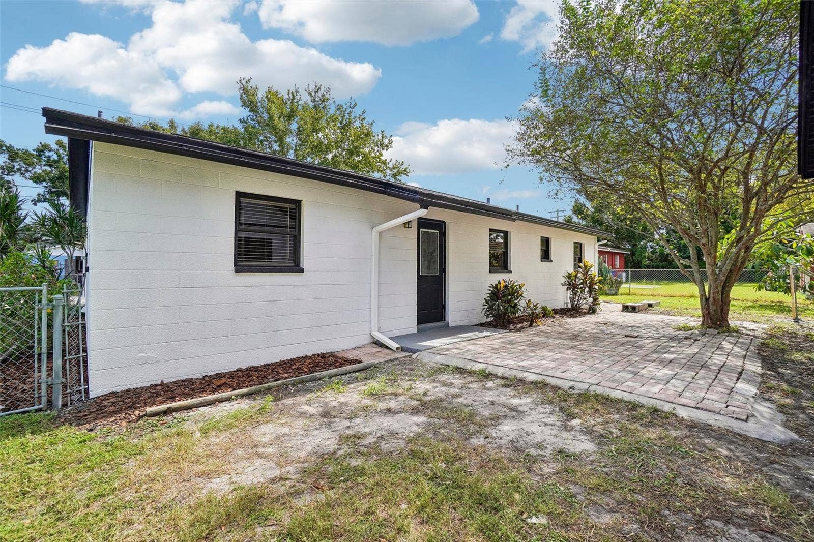 715 PAPAYA DRIVE, Tampa, FL 33619 Backyard View 3