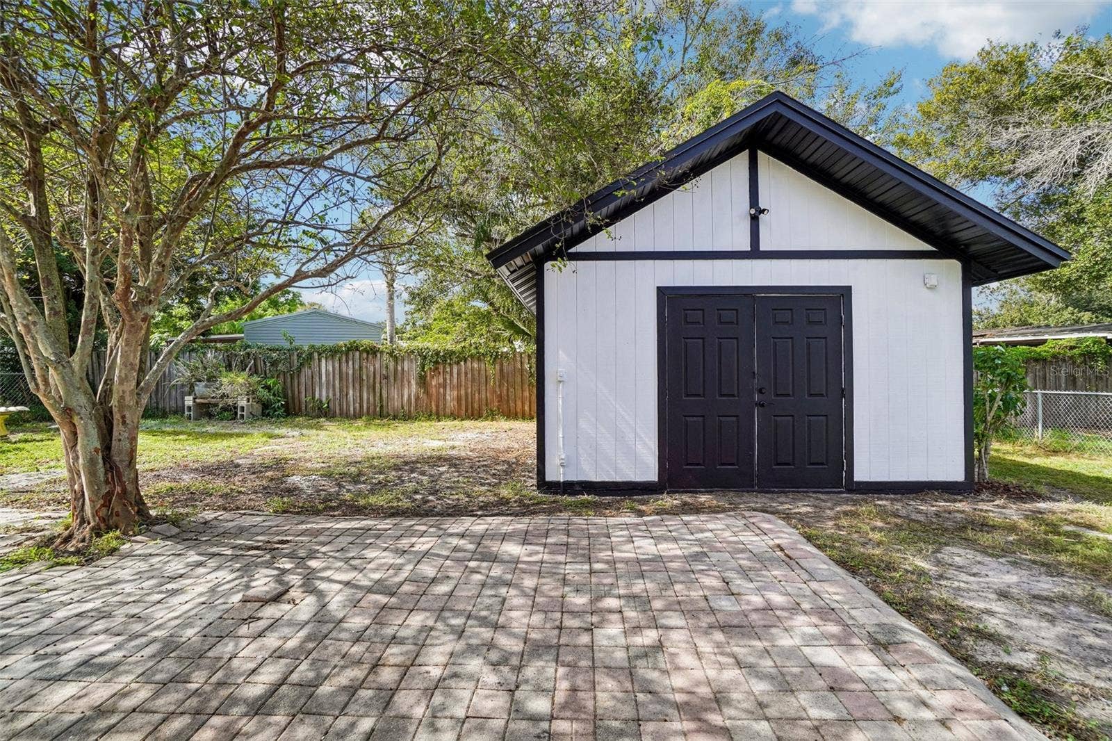 715 PAPAYA DRIVE, Tampa, FL 33619 Large Shed