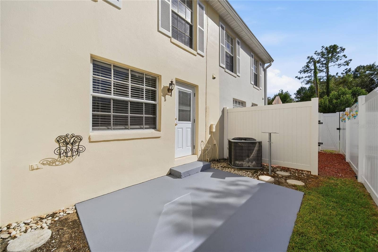 13535 EMBASSY PARK COURT, Dade City, FL 33525 13535 EMBASSY PARK COURT, Dade City, FL 33525