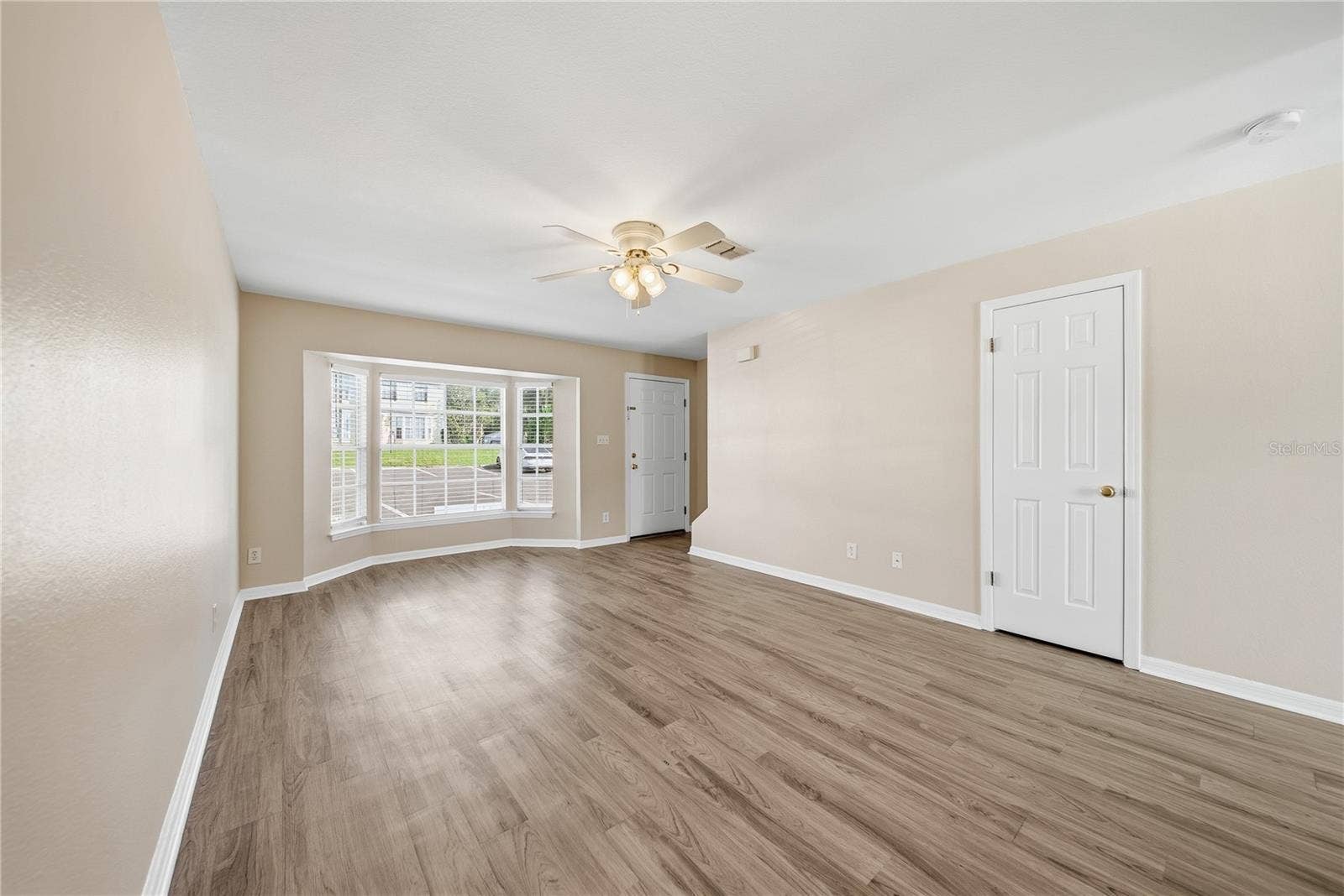 13535 EMBASSY PARK COURT, Dade City, FL 33525 13535 EMBASSY PARK COURT, Dade City, FL 33525