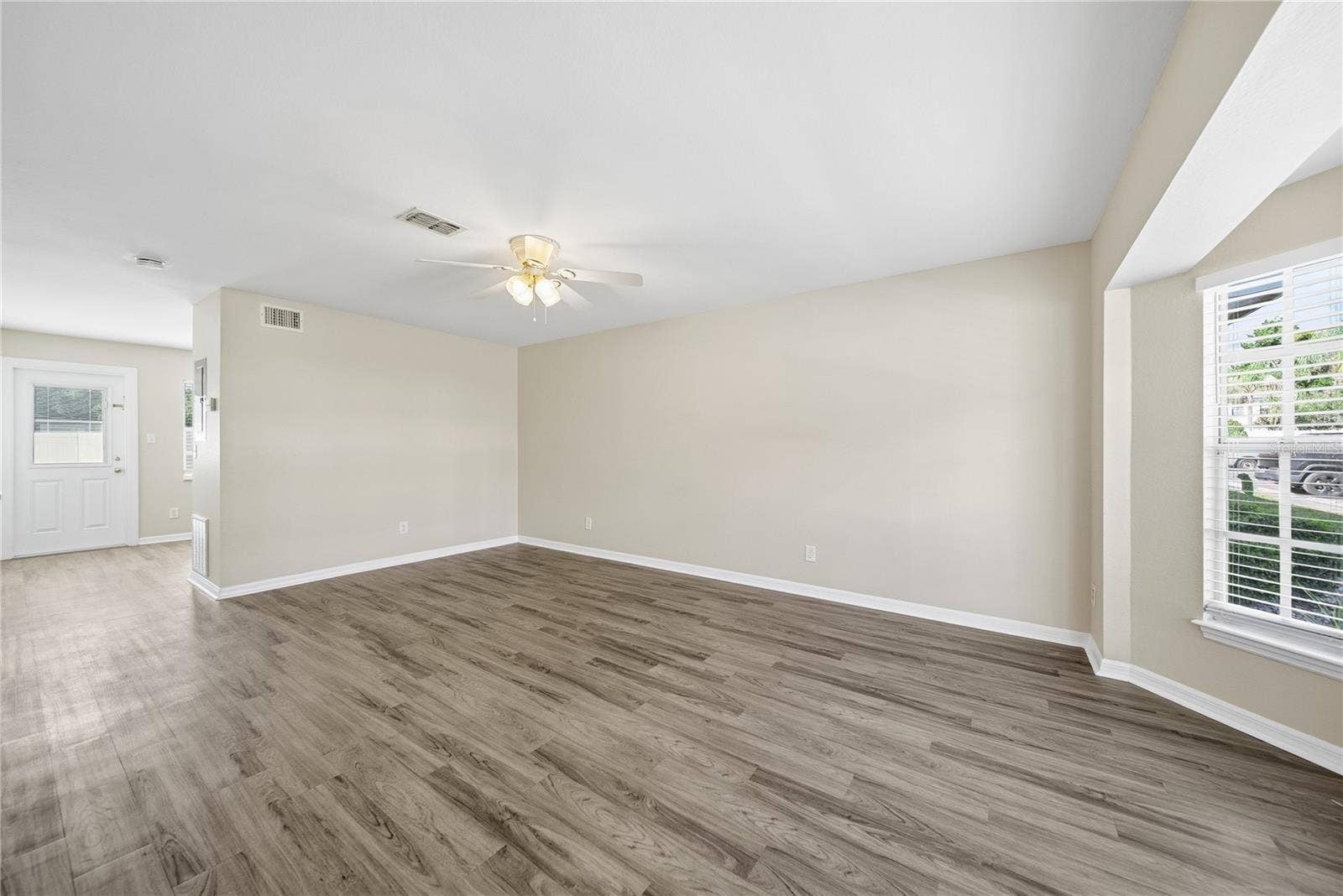 13535 EMBASSY PARK COURT, Dade City, FL 33525 13535 EMBASSY PARK COURT, Dade City, FL 33525