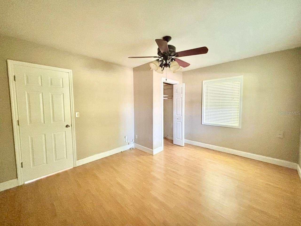 1219 E FRIERSON AVENUE, Tampa, FL 33603