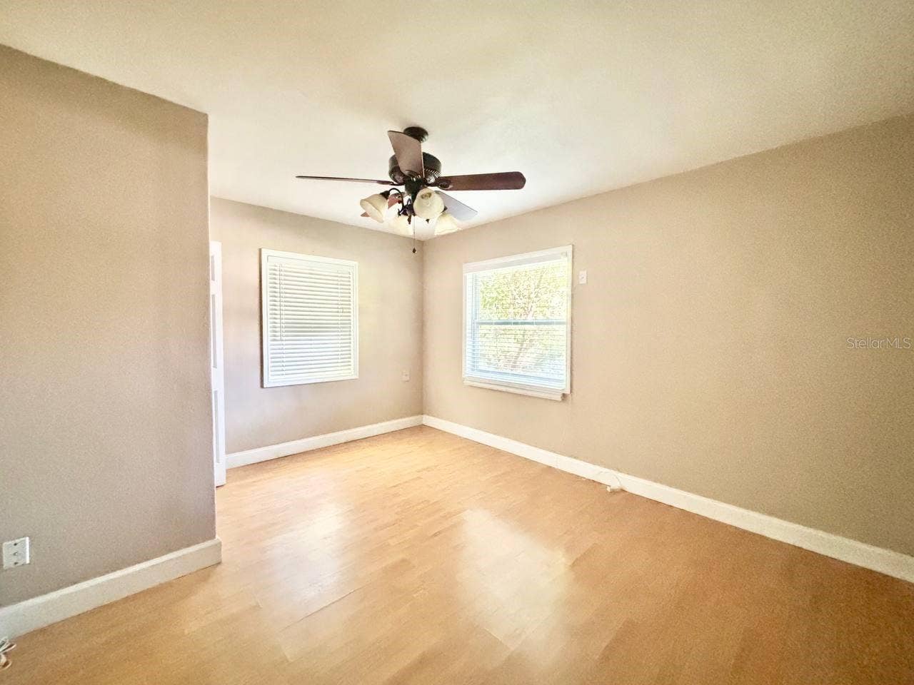 1219 E FRIERSON AVENUE, Tampa, FL 33603