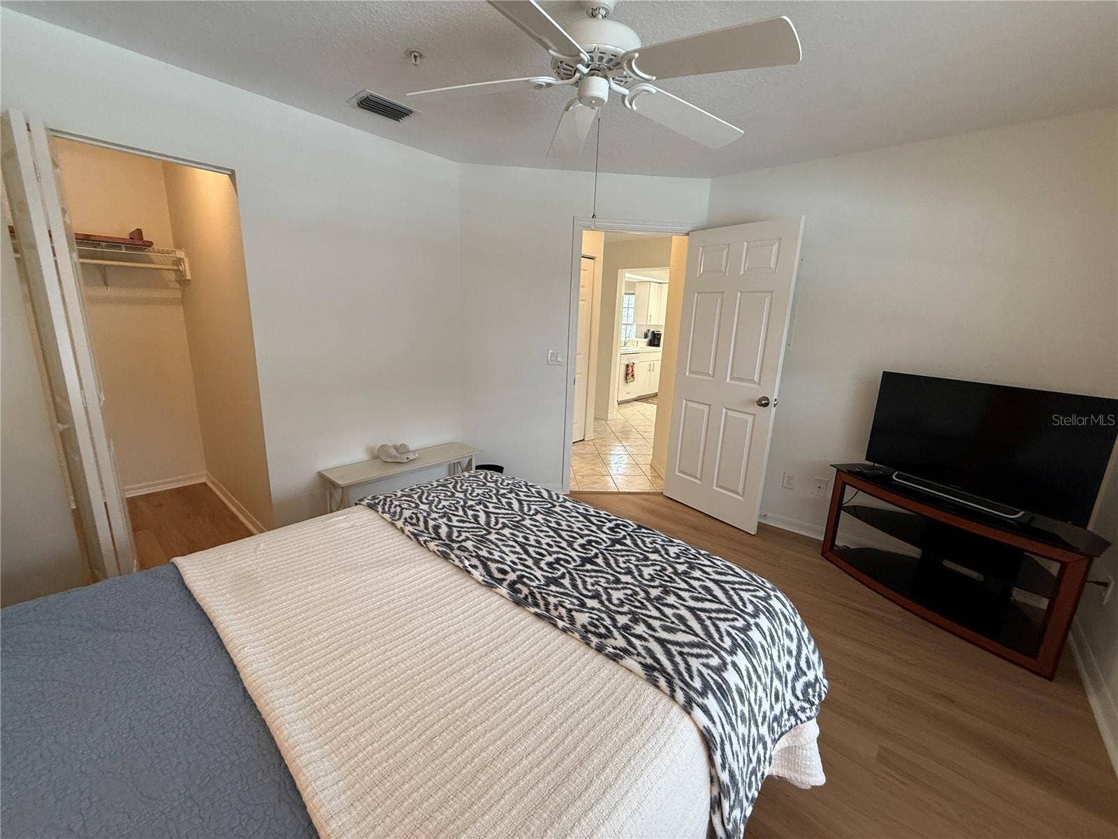 208 SILVER LAKE DRIVE, #206, Venice, FL 34292 208 SILVER LAKE DRIVE, #206, Venice, FL 34292