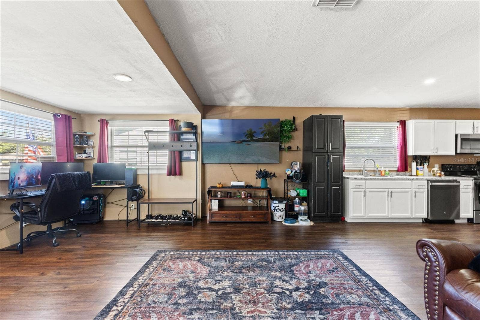 3321 23RD STREET N, St Petersburg, FL 33713