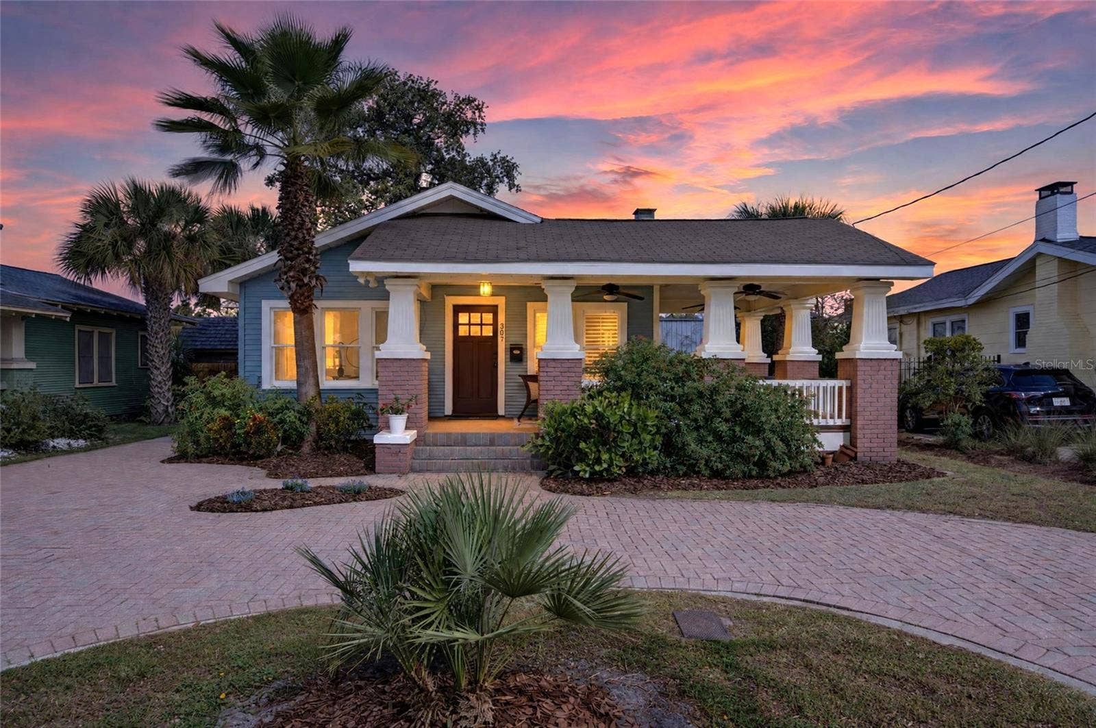 307 W GIDDENS AVENUE, Tampa, FL 33603 307 W GIDDENS AVENUE, Tampa, FL 33603