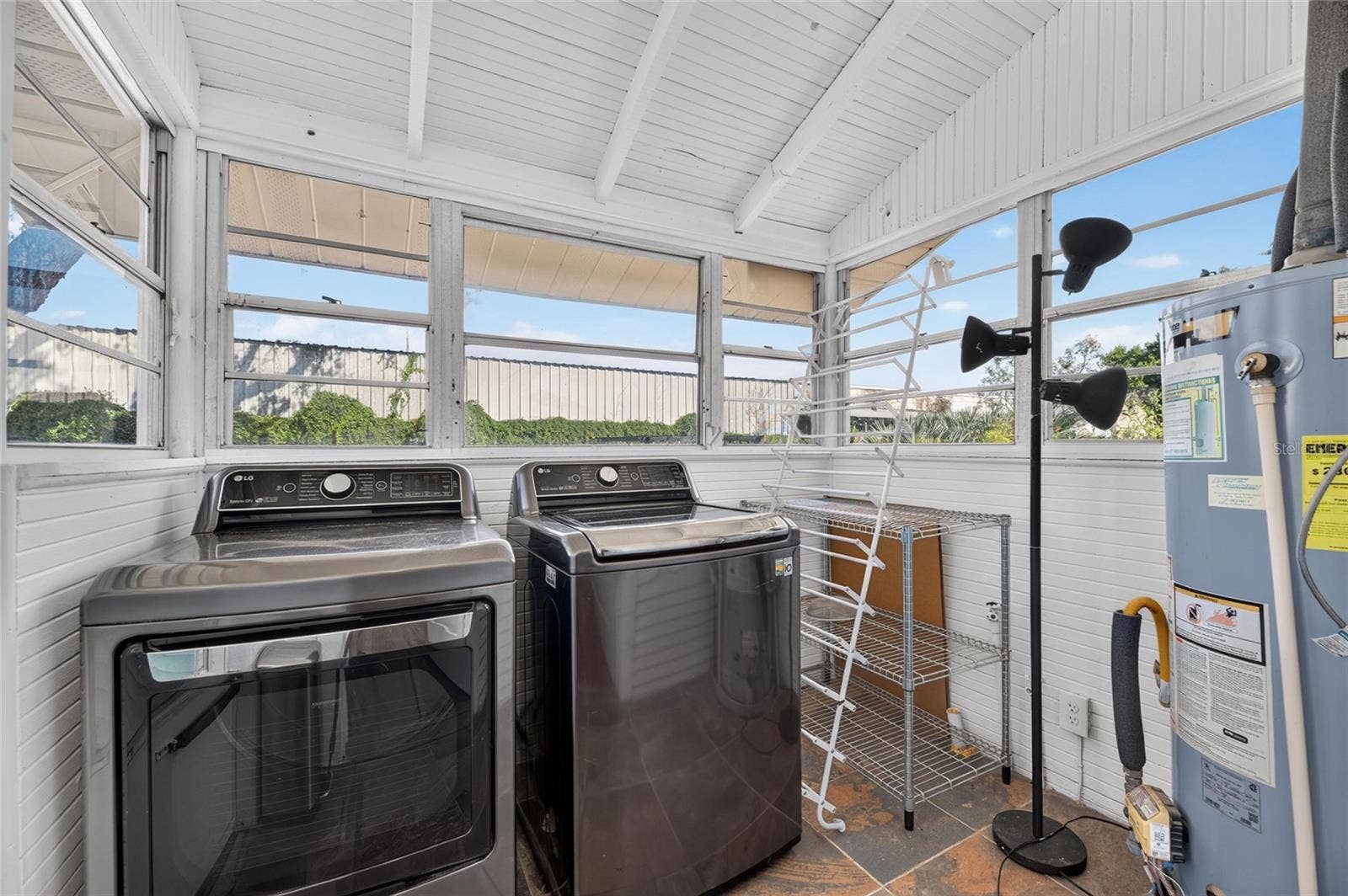 307 W GIDDENS AVENUE, Tampa, FL 33603 307 W GIDDENS AVENUE, Tampa, FL 33603