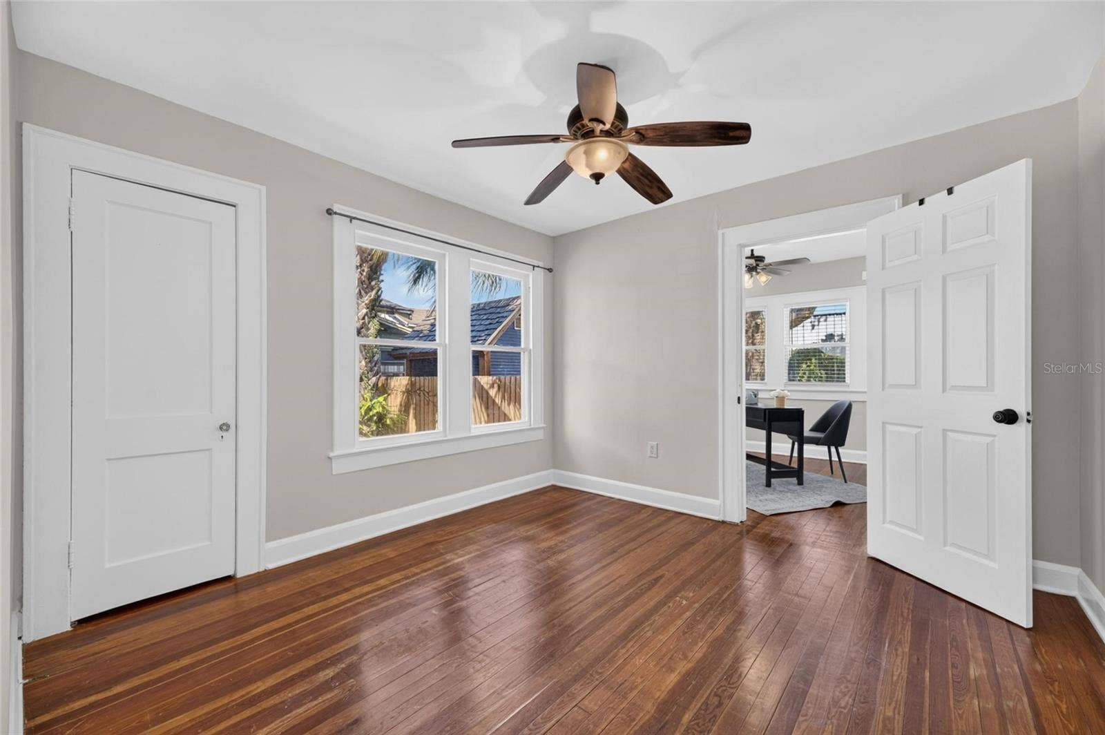 307 W GIDDENS AVENUE, Tampa, FL 33603 307 W GIDDENS AVENUE, Tampa, FL 33603
