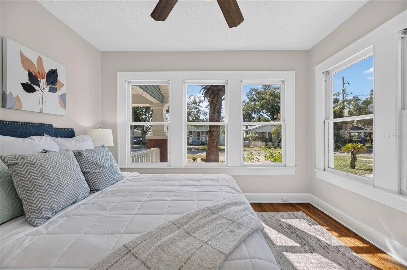 307 W GIDDENS AVENUE, Tampa, FL 33603 307 W GIDDENS AVENUE, Tampa, FL 33603