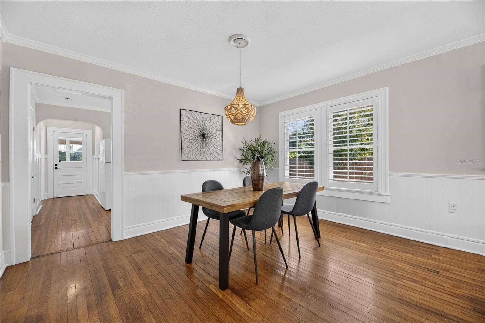 307 W GIDDENS AVENUE, Tampa, FL 33603 307 W GIDDENS AVENUE, Tampa, FL 33603