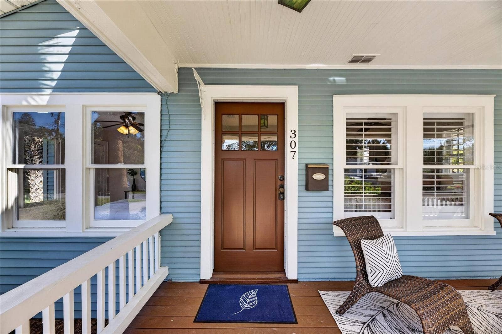 307 W GIDDENS AVENUE, Tampa, FL 33603 Front Door