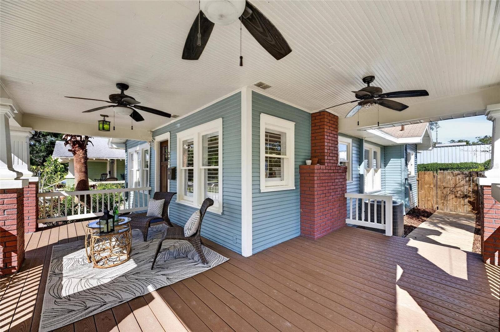307 W GIDDENS AVENUE, Tampa, FL 33603 307 W GIDDENS AVENUE, Tampa, FL 33603