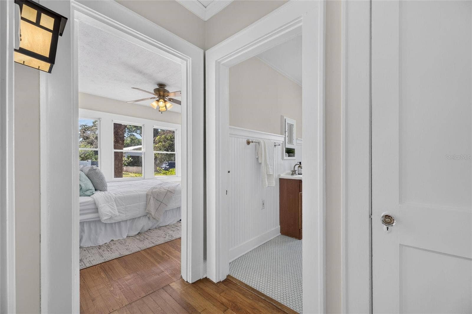 307 W GIDDENS AVENUE, Tampa, FL 33603 307 W GIDDENS AVENUE, Tampa, FL 33603