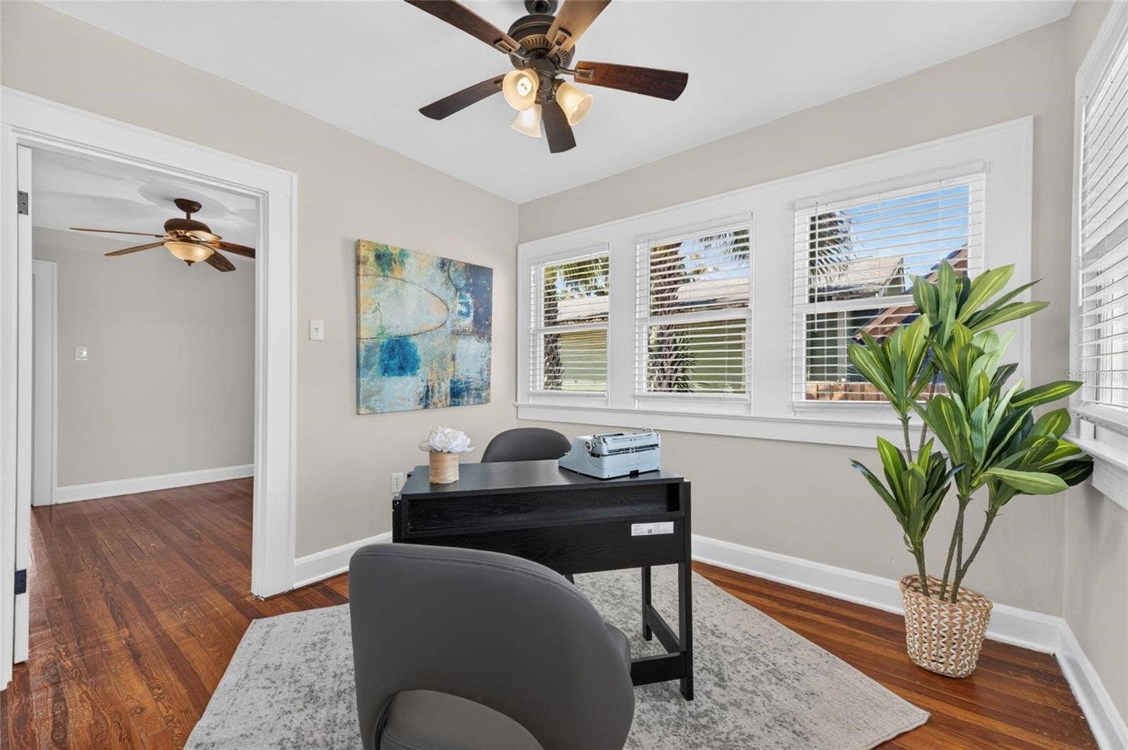 307 W GIDDENS AVENUE, Tampa, FL 33603 307 W GIDDENS AVENUE, Tampa, FL 33603