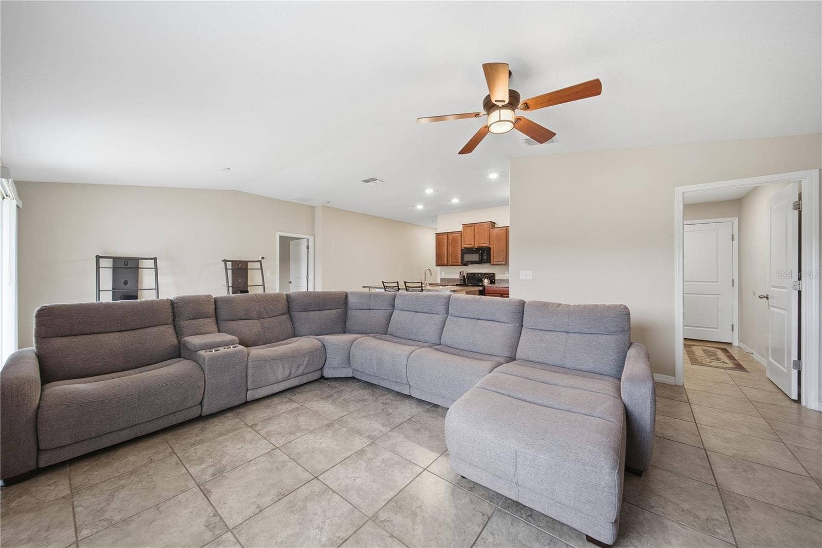 12639 LEMON PEPPER DRIVE, Riverview, FL 33578 12639 LEMON PEPPER DRIVE, Riverview, FL 33578