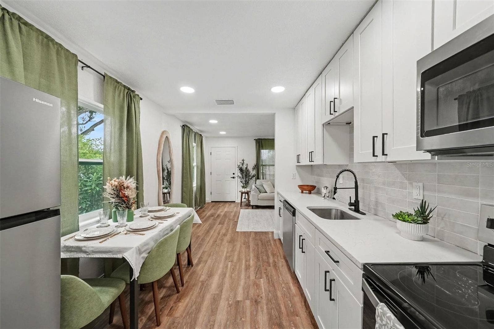 1228 56TH AVENUE N, St Petersburg, FL 33703