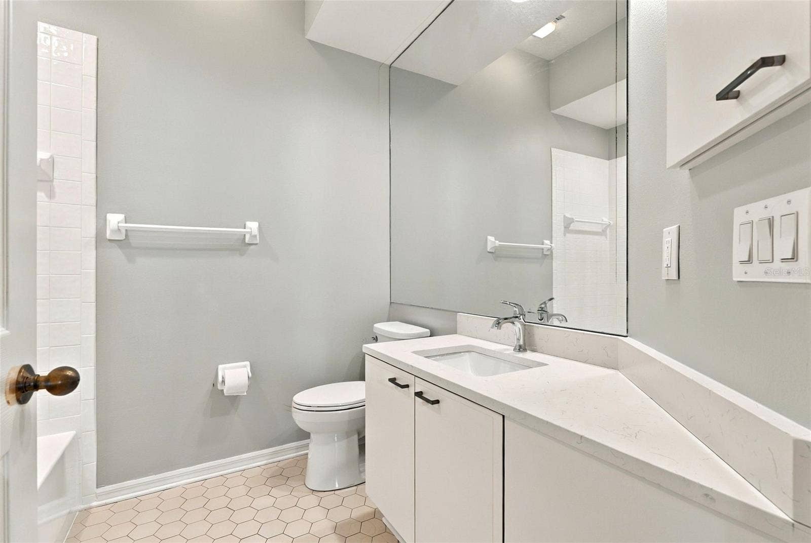 5683 DOWNHAM MEADOWS, Sarasota, FL 34235