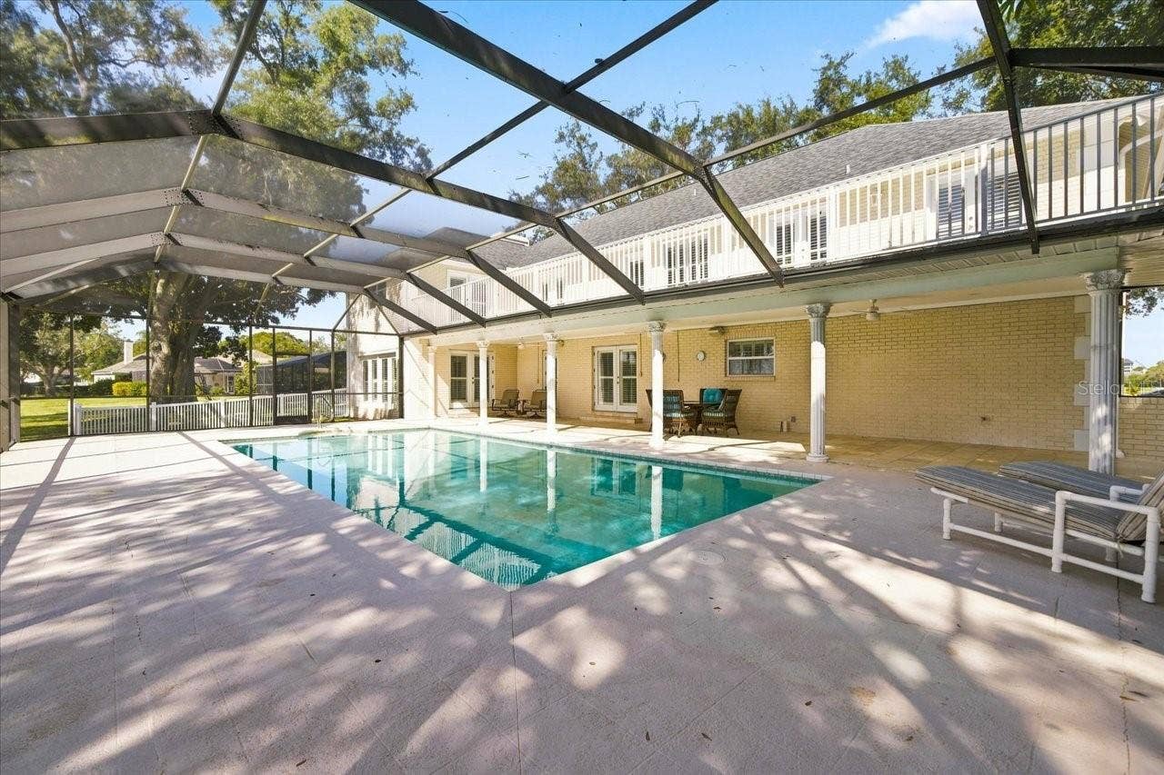 2534 HERON LANE N, Clearwater, FL 33762 2534 HERON LANE N, Clearwater, FL 33762