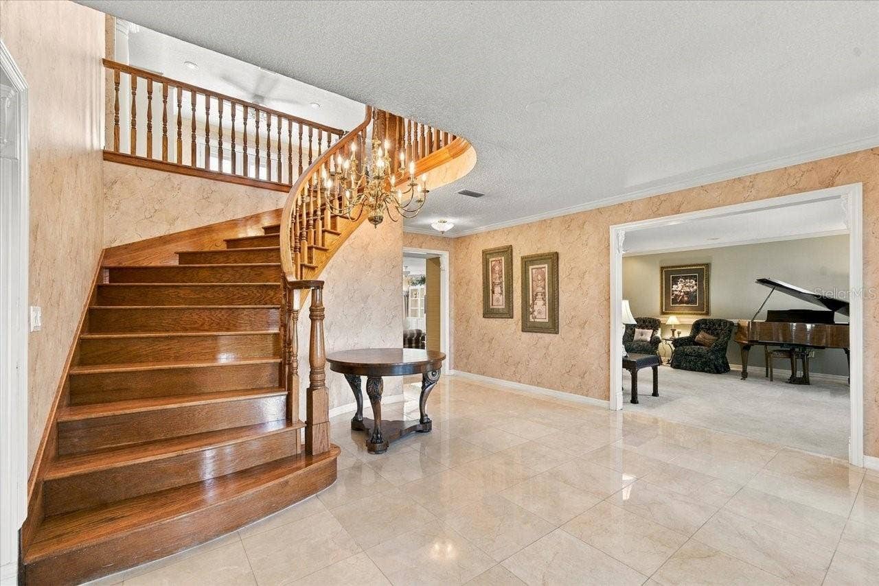 2534 HERON LANE N, Clearwater, FL 33762 2534 HERON LANE N, Clearwater, FL 33762